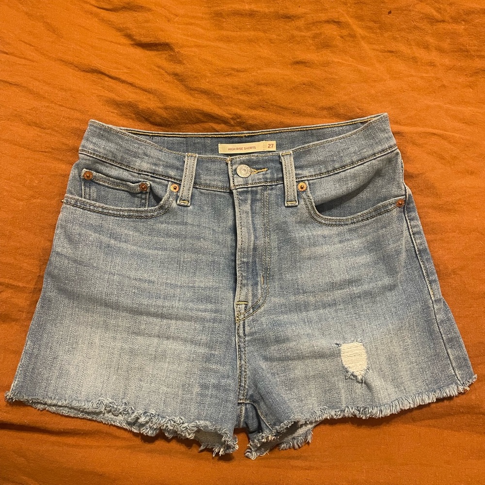 Levi’s High Rise shorts